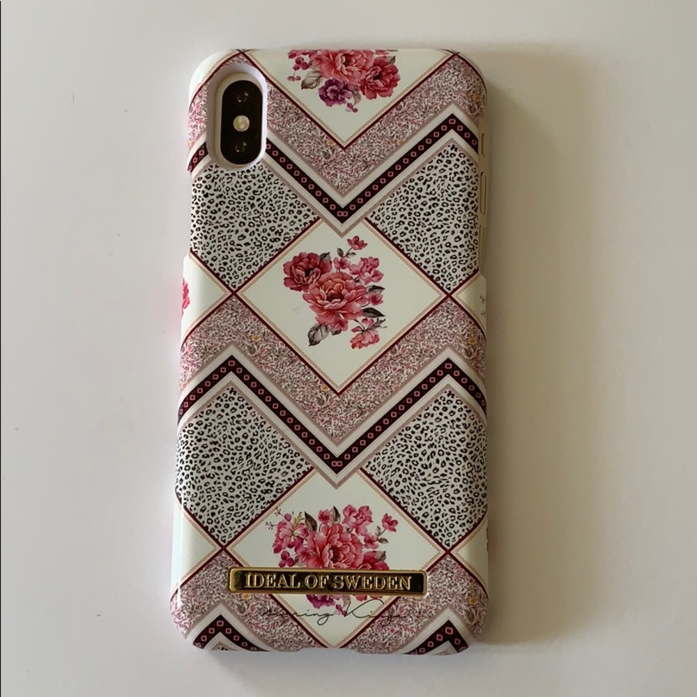 iDeal of Sweden - iPhone X phone case
